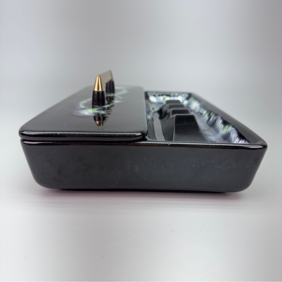 Rare Mid Century Modern Royal Haegar  
Art Deco Lidded Ashtray/Trinket Dish - Picture 6 of 16